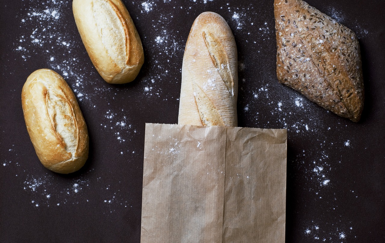 bread, baguette, bakery-923865.jpg